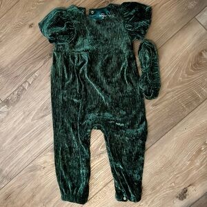 Cat & Jack Velour Romper Size 18 m w/matching headband